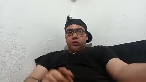 Snapshot of _leclerc_ chatting on 02/13/25, 09:09 _leclerc_ online show from 02/13/25, 09:09