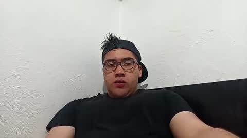 Snapshot of _leclerc_ chatting on 02/20/25, 10:05 _leclerc_ online show from 02/20/25, 10:05