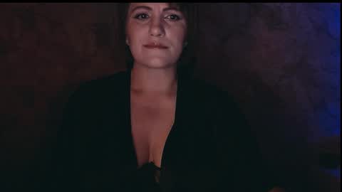 Letty online show from 09/14/25, 11:04