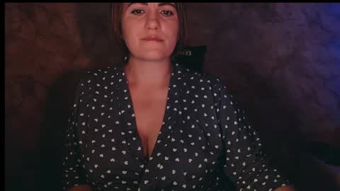 Letty online show from 10/22/25, 01:28