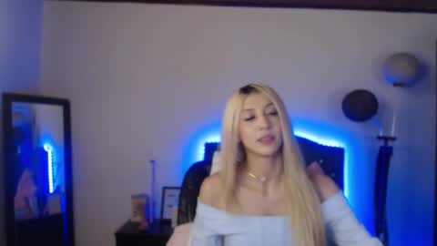 Lia online show from 09/24/25, 02:09