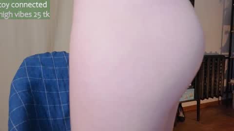 Snapshot of _lightmyfire chatting on 02/13/25, 05:01 Salome   Lovense always on from 5 tk   My content and your custom requests  online show from 02/13/25, 05:01