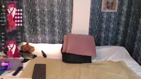 Ask me online show from 06/15/26, 08:22