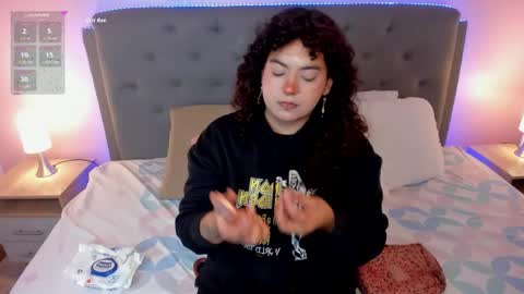 Liily online show from 11/30/25, 03:05