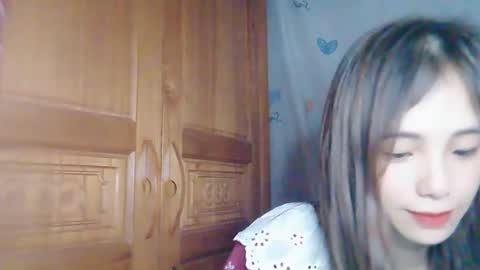 _lily0_ online show from 07/21/26, 09:22