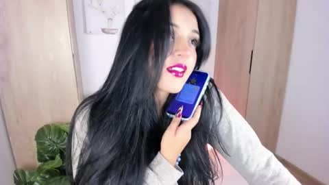 Lina. online show from 10/10/25, 02:43