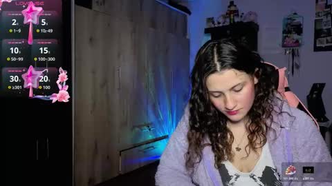 Snapshot of _lindasy_ chatting on 03/24/26, 03:00 Lindasy online show from 03/24/26, 03:00