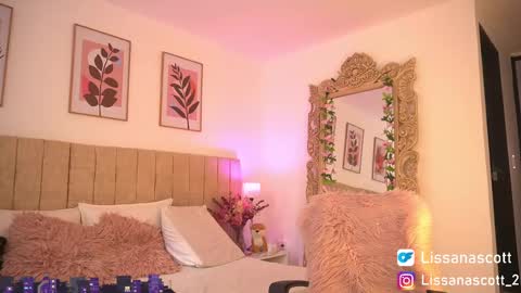 Lissana online show from 02/18/25, 08:03