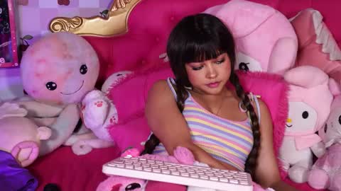 _little_glrl_ online show from 03/05/26, 11:34