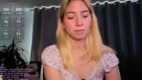 Snapshot of _littlesammy chatting on 07/08/26, 06:34 Sammy online show from 07/08/26, 06:34