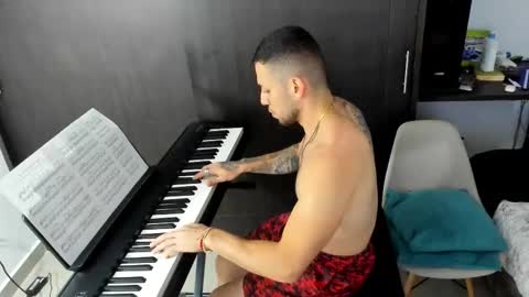 logan online show from 01/17/26, 01:21