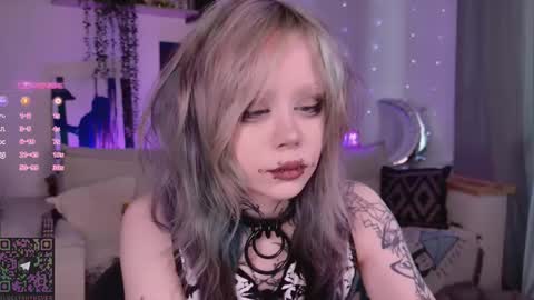 Snapshot of _lollyshy_ chatting on 02/25/26, 08:24 Lolly online show from 02/25/26, 08:24