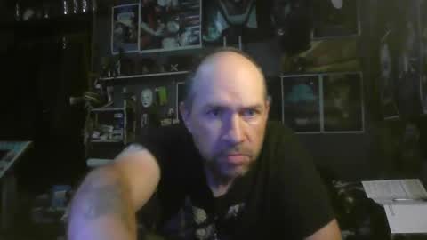 That guy online show from 11/20/25, 04:18