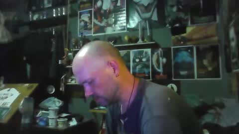 That guy online show from 06/11/26, 03:37