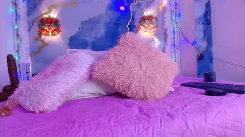 Lorrayne online show from 12/05/25, 12:14