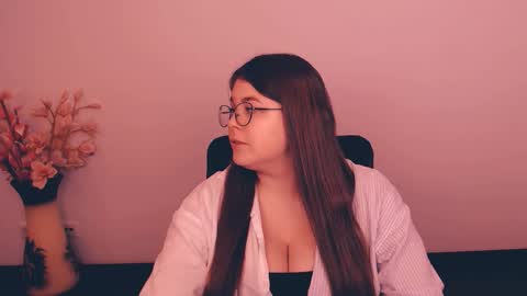 Snapshot of _lovely_mary chatting on 09/22/25, 07:54 Mary online show from 09/22/25, 07:54