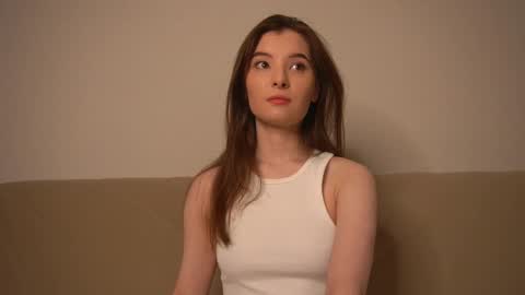 Snapshot of _lovelyen chatting on 01/02/25, 04:09 Alice online show from 01/02/25, 04:09