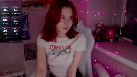 Snapshot of _lovelylu_ chatting on 09/11/25, 06:41 Lu online show from 09/11/25, 06:41