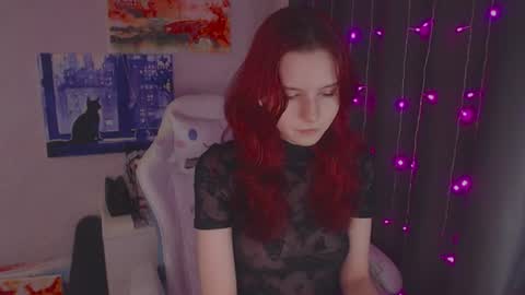 Snapshot of _lovelylu_ chatting on 06/24/26, 06:29 Lu online show from 06/24/26, 06:29