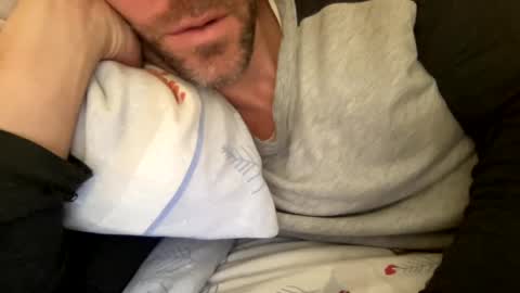 Snapshot of _lululeo_ chatting on 12/25/24, 06:09 _lululeo_ online show from 12/25/24, 06:09