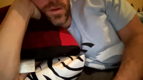 Snapshot of _lululeo_ chatting on 01/05/25, 08:22 _lululeo_ online show from 01/05/25, 08:22