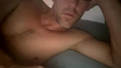 Snapshot of _lululeo_ chatting on 07/11/26, 04:15 _lululeo_ online show from 07/11/26, 04:15