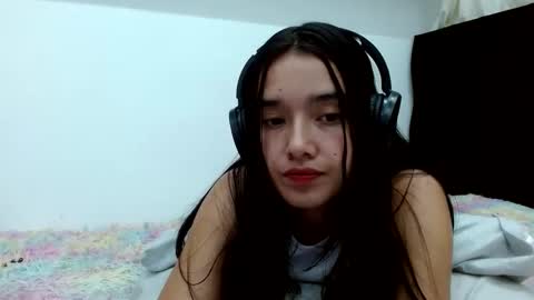 luna online show from 10/15/25, 02:44