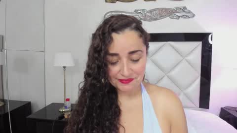  luna  sweet  online show from 02/12/25, 04:12