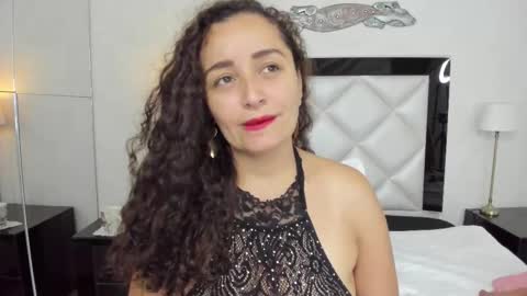  luna  sweet  online show from 03/06/25, 03:46