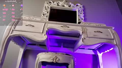  Luna  online show from 03/03/25, 11:55