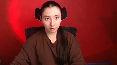 Snapshot of _luna_moon__ chatting on 09/27/25, 06:40 Luna online show from 09/27/25, 06:40