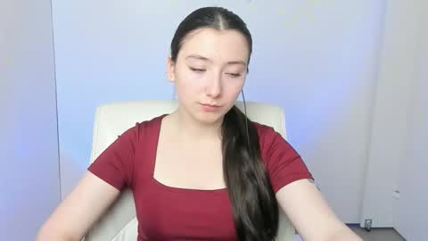 Snapshot of _luna_moon__ chatting on 10/23/25, 11:20 Luna online show from 10/23/25, 11:20