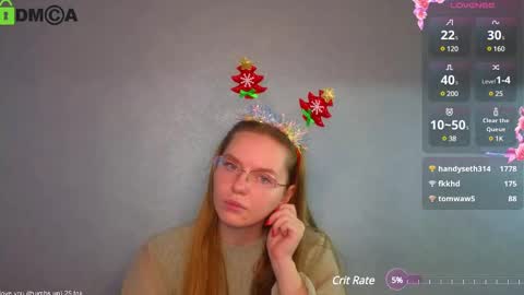Snapshot of _lysafeta_ chatting on 12/25/24, 06:20 Welcome guys  Pleasure to see you all here  My name is Lysafeta and MichaelaTip menu is active Private is open  online show from 12/25/24, 06:20