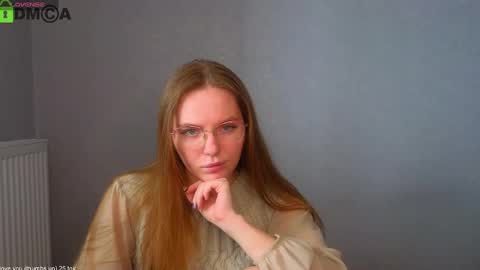Snapshot of _lysafeta_ chatting on 02/26/25, 10:04 Welcome guys  Pleasure to see you all here  My name is Lysafeta and MichaelaTip menu is active Private is open  online show from 02/26/25, 10:04