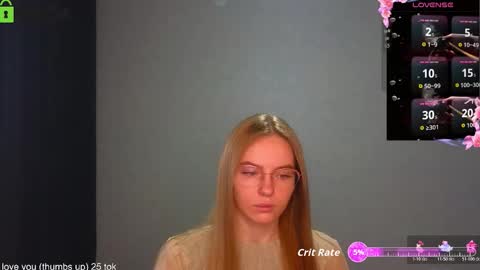 Snapshot of _lysafeta_ chatting on 10/25/25, 08:33 Welcome guys  Pleasure to see you all here  My name is Lysafeta and MichaelaTip menu is active Private is open  online show from 10/25/25, 08:33