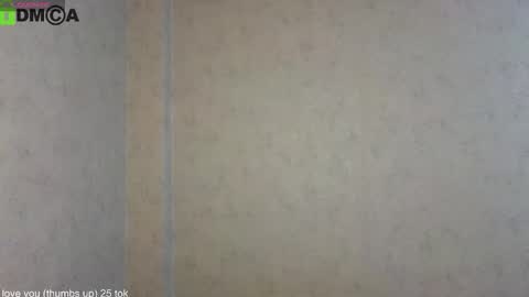 Snapshot of _lysafeta_ chatting on 02/14/26, 04:09 Welcome guys Pleasure to see you all here My name is Lysafeta and MichaelaTip menu is active Private is open online show from 02/14/26, 04:09