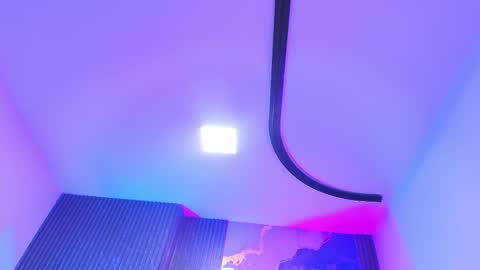 Snapshot of _maddy_miller chatting on 12/04/25, 11:52 Maddy online show from 12/04/25, 11:52