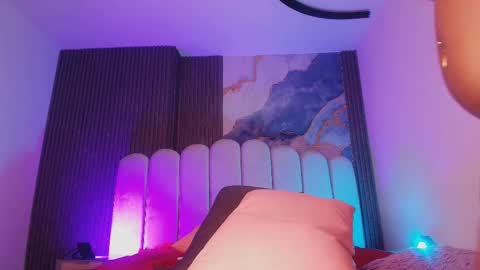 Maddy online show from 01/14/26, 12:00