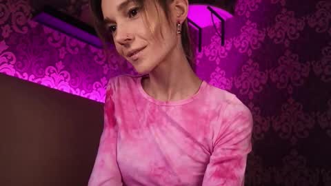 Snapshot of _made_in_hell_ chatting on 10/08/25, 11:24 Stream at am in MoscowI am waiting for you very much3 online show from 10/08/25, 11:24