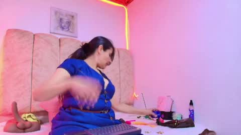 Snapshot of _marcela__ chatting on 04/13/26, 11:16 _marcela__ online show from 04/13/26, 11:16