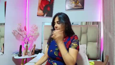 Snapshot of _marcela__ chatting on 05/12/26, 11:18 _marcela__ online show from 05/12/26, 11:18
