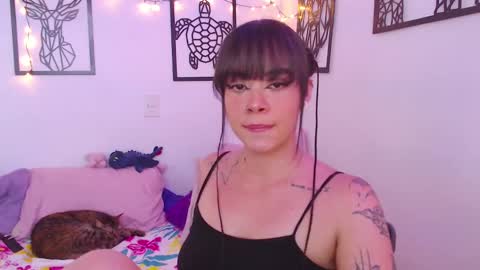 Marce  online show from 02/18/25, 07:41