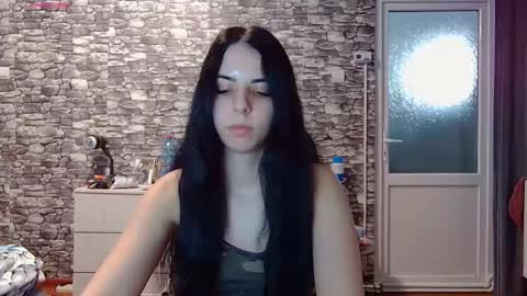  Mari  online show from 02/11/26, 07:35