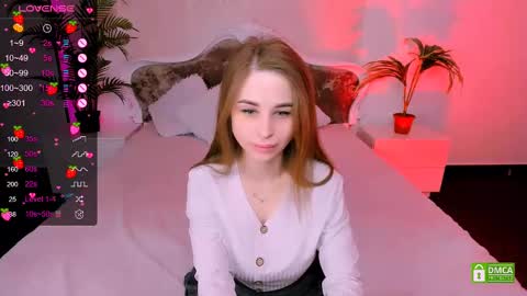 Snapshot of _mari_clark chatting on 02/27/25, 12:43 Eva online show from 02/27/25, 12:43