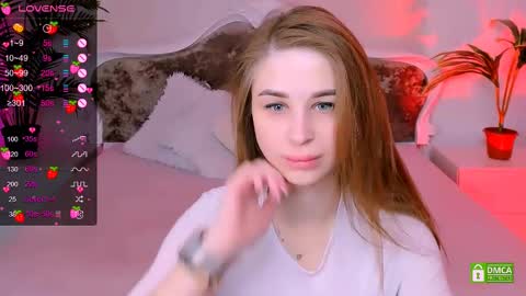 Snapshot of _mari_clark chatting on 03/01/25, 01:43 Eva online show from 03/01/25, 01:43