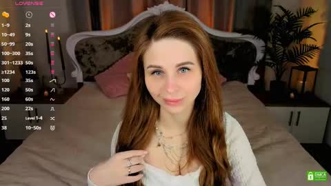 Snapshot of _mari_clark chatting on 05/27/26, 01:57 Eva online show from 05/27/26, 01:57