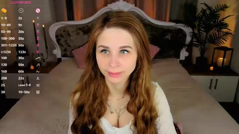 Snapshot of _mari_clark chatting on 05/31/26, 10:00 Eva online show from 05/31/26, 10:00