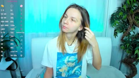 Scarlett online show from 11/24/25, 12:16