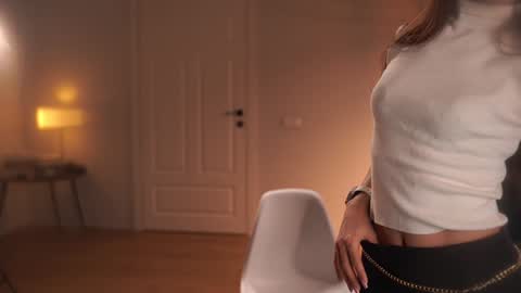 Snapshot of _mariarty_ chatting on 09/17/25, 08:43 Marie -   -25 discount online show from 09/17/25, 08:43