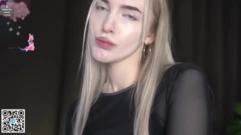 Elva and Kate  online show from 09/25/25, 06:50